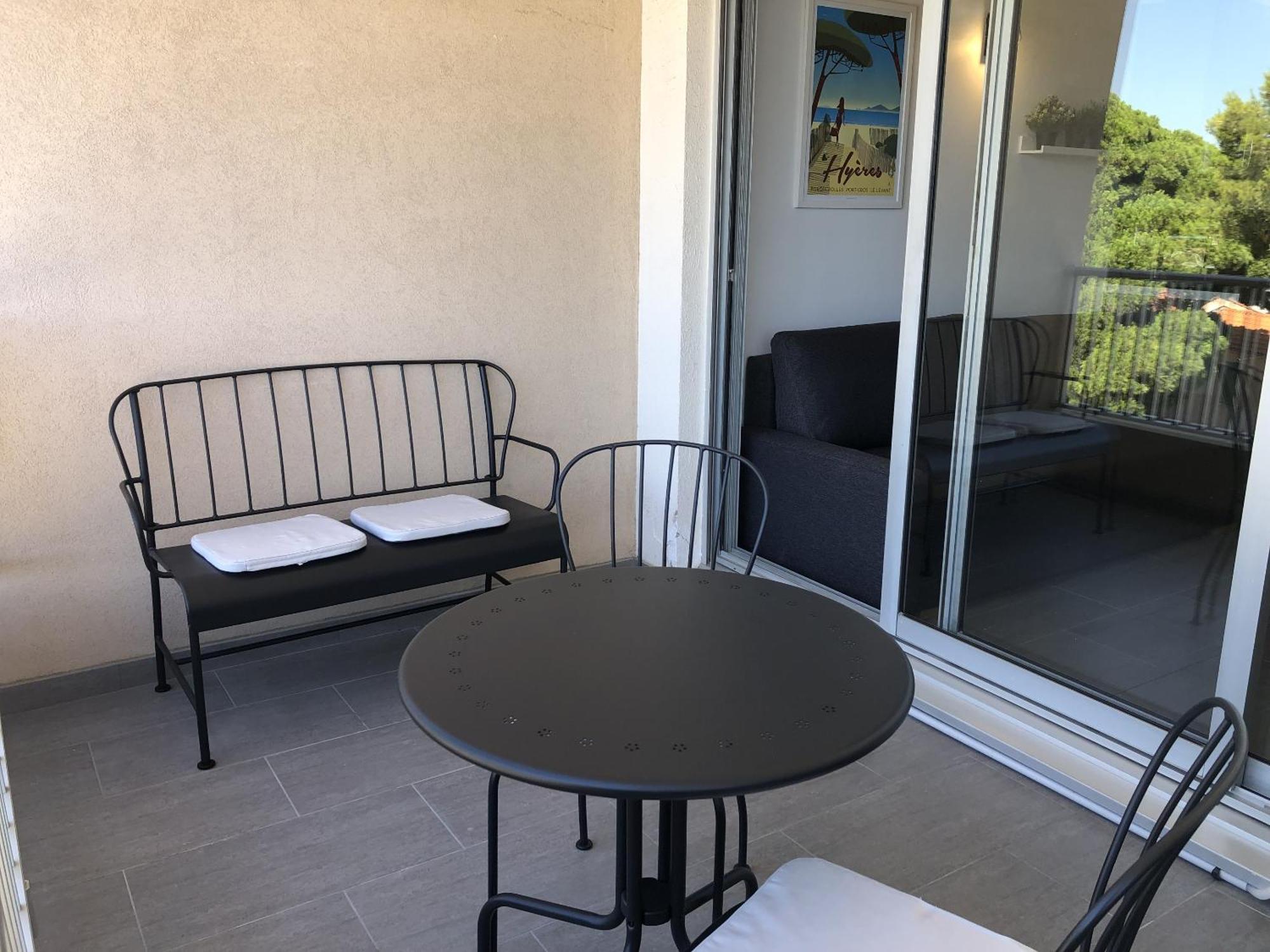 Holidays Hyeres Room photo